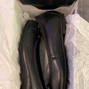 Vionic Womens Minna Black Leather Ballet Flats Comfort Round Toe Slip On Sz 5